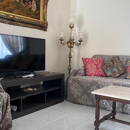 Anastasia Sea View Apartment Rethymno  ภายนอก รูปภาพ